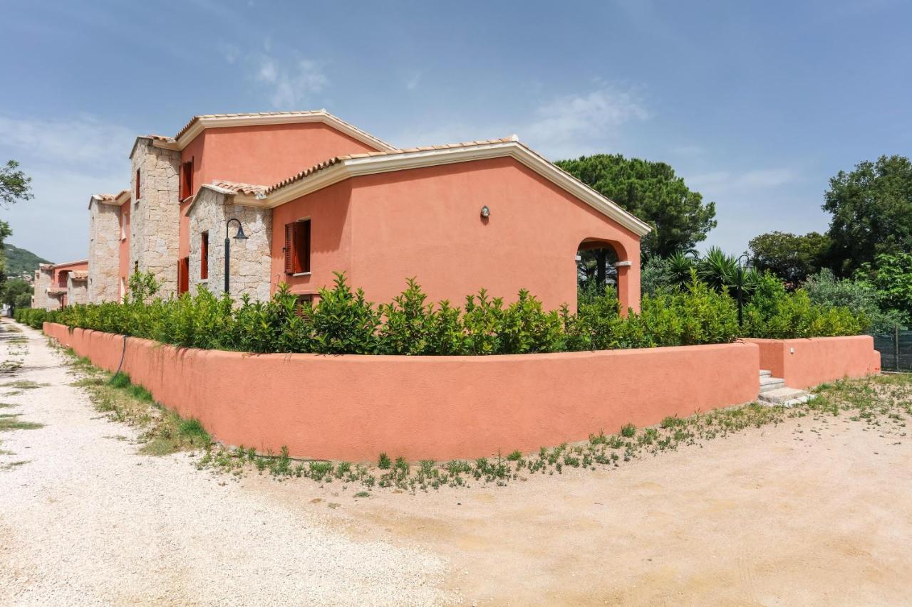 Vila La Casa Di Debora San Teodoro  Exteriér fotografie